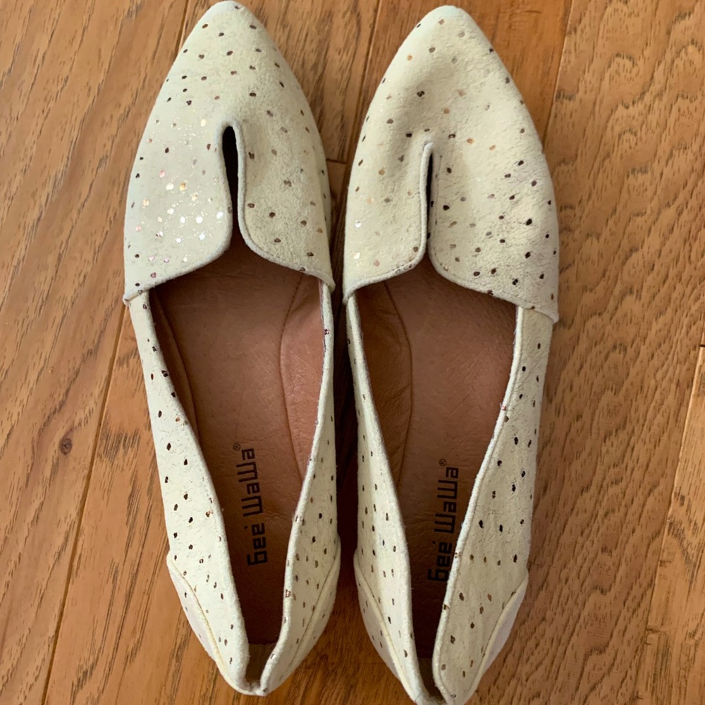 Gee WaWa Lydia ivory leather flats Anthropologie size 8.5